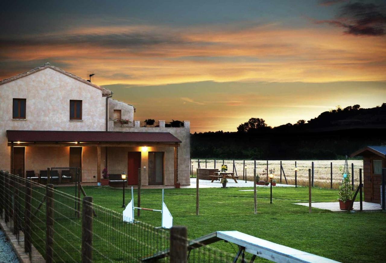 Casa Montefiore 13 Iris Lt Nella Tranquilla Campagna Marchigiana Ancona Exteriér fotografie