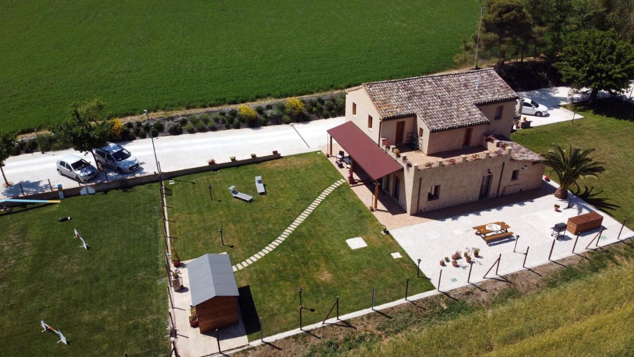Casa Montefiore 13 Iris Lt Nella Tranquilla Campagna Marchigiana Ancona Exteriér fotografie